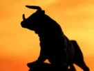 O Ibovespa fechou em alta